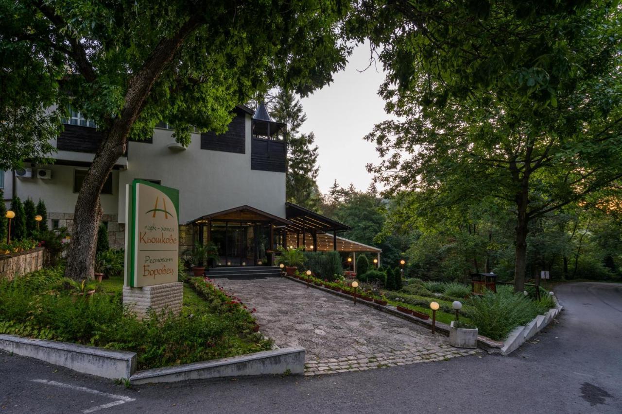 Family Park Hotel Kyoshkove Szumen Zewnętrze zdjęcie